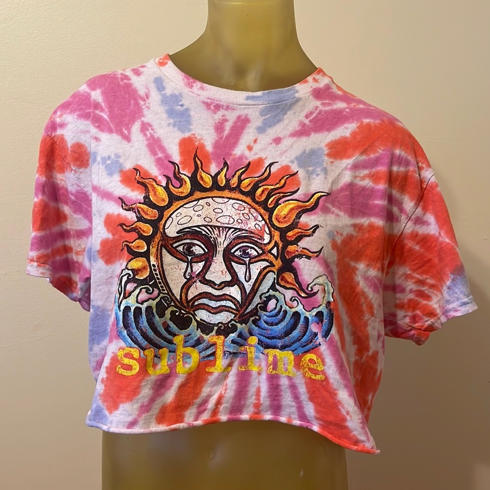 Sublime crop top